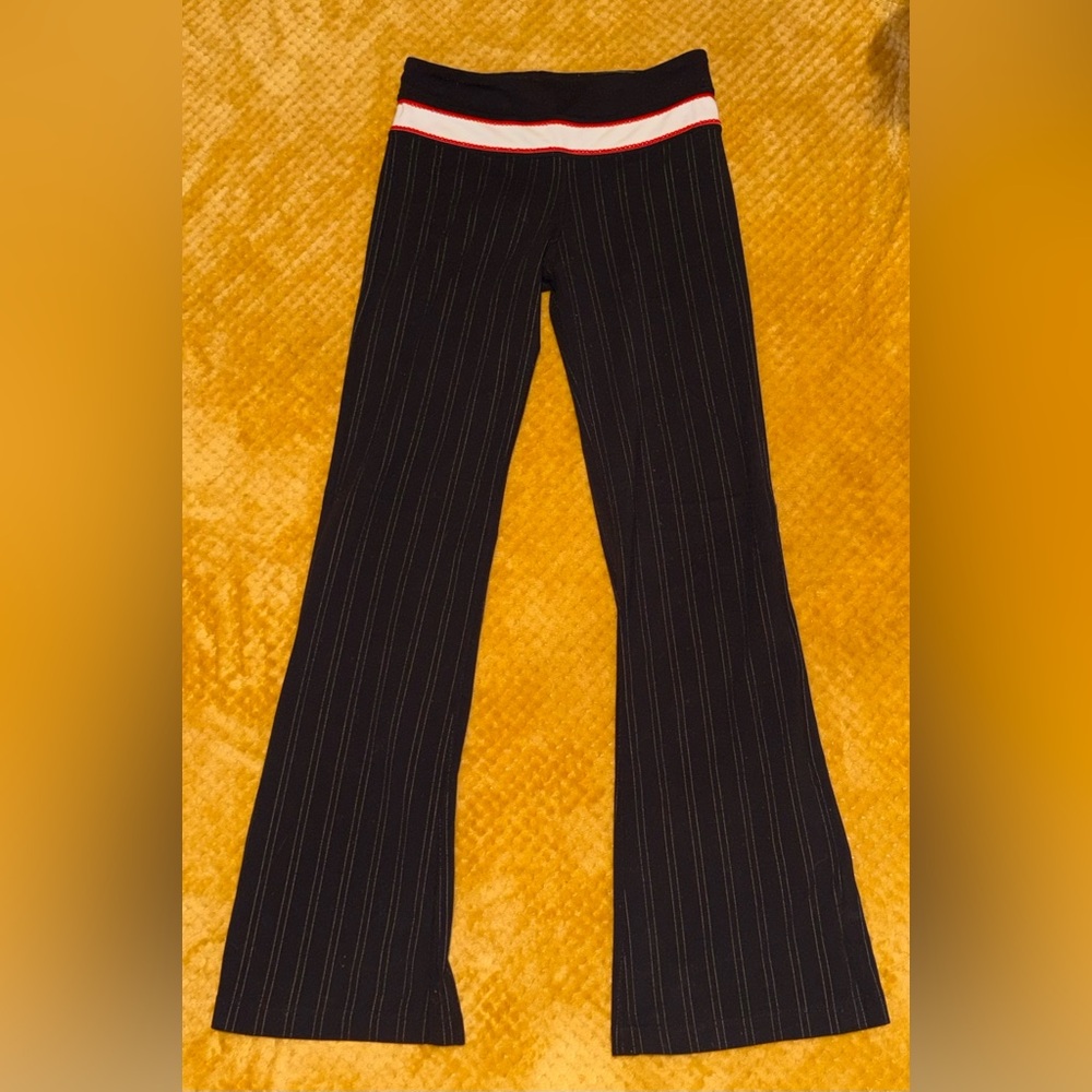 lululemon athletica pinstripe flared yoga pants